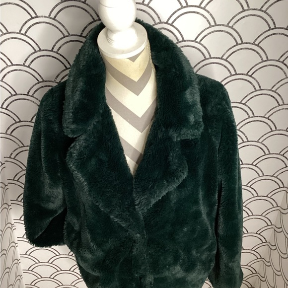 Odin Emerald Plush Teddy Jacket size medium - Picture 5 of 14